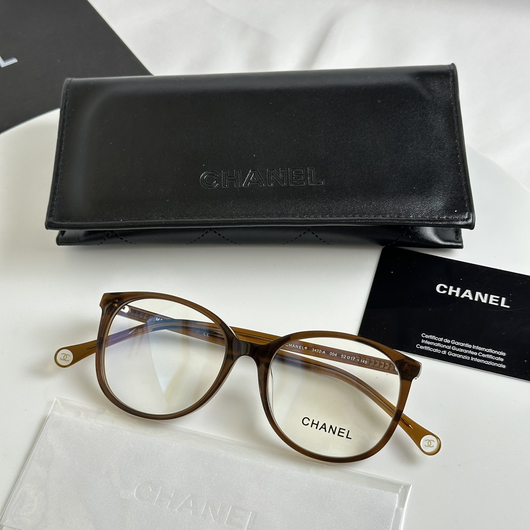CC gallery
