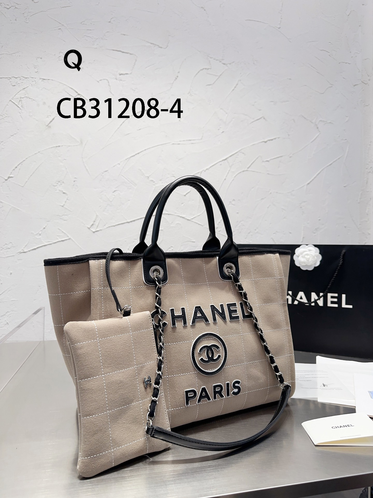 CC gallery