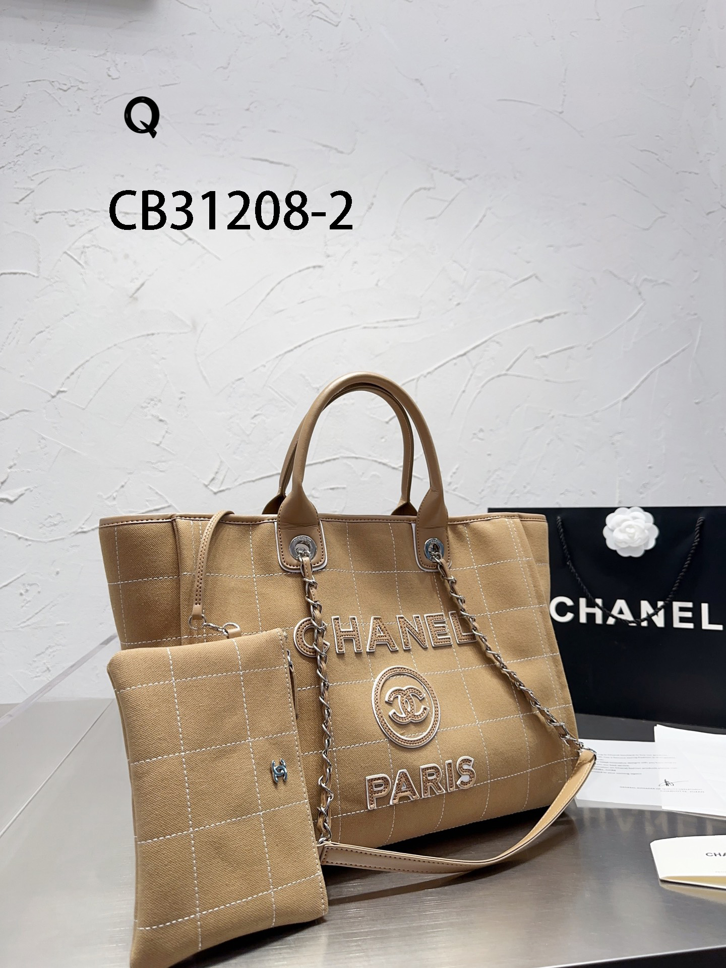 CC gallery
