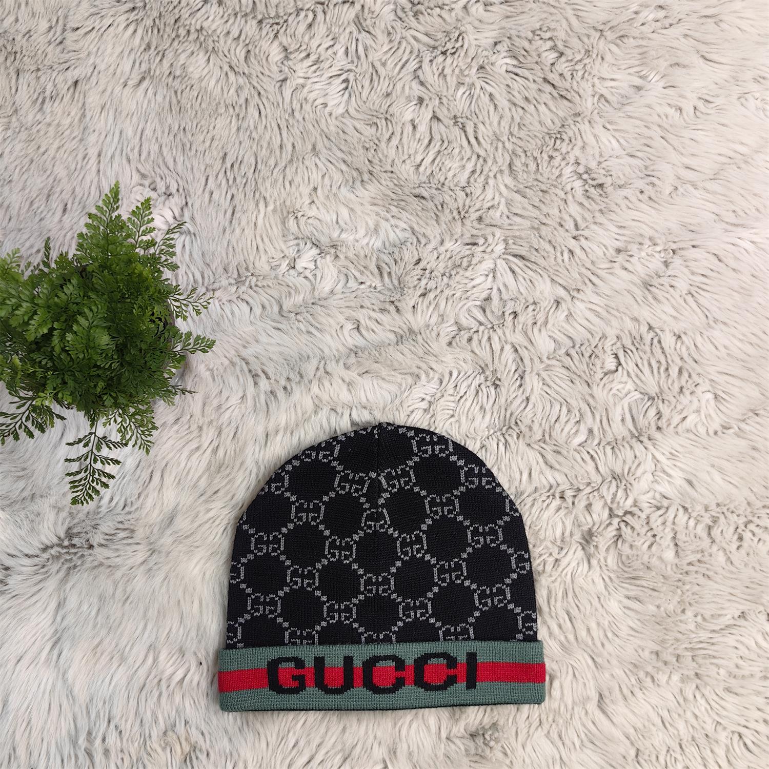 CC/LV $16 gallery