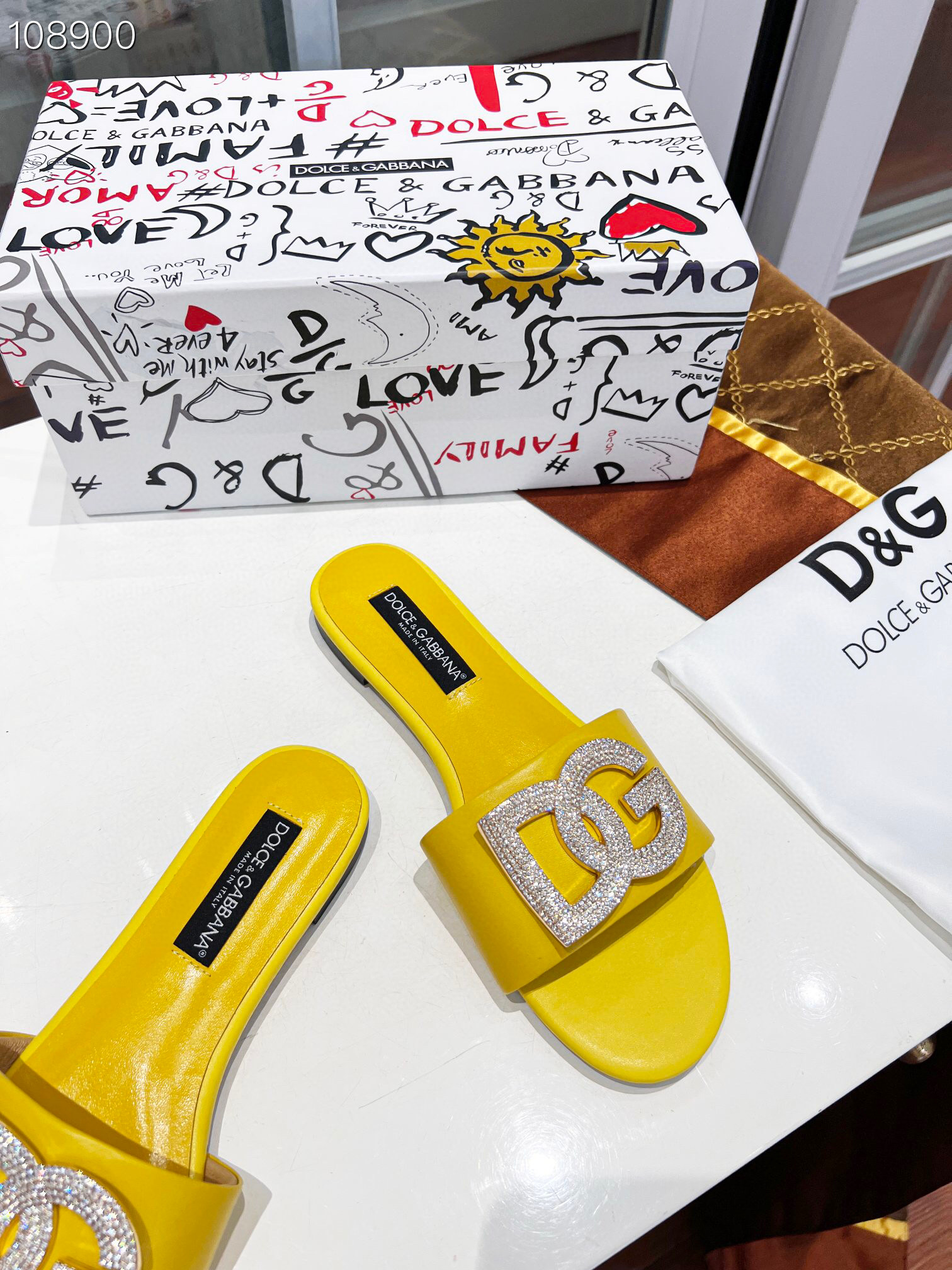 D&G gallery