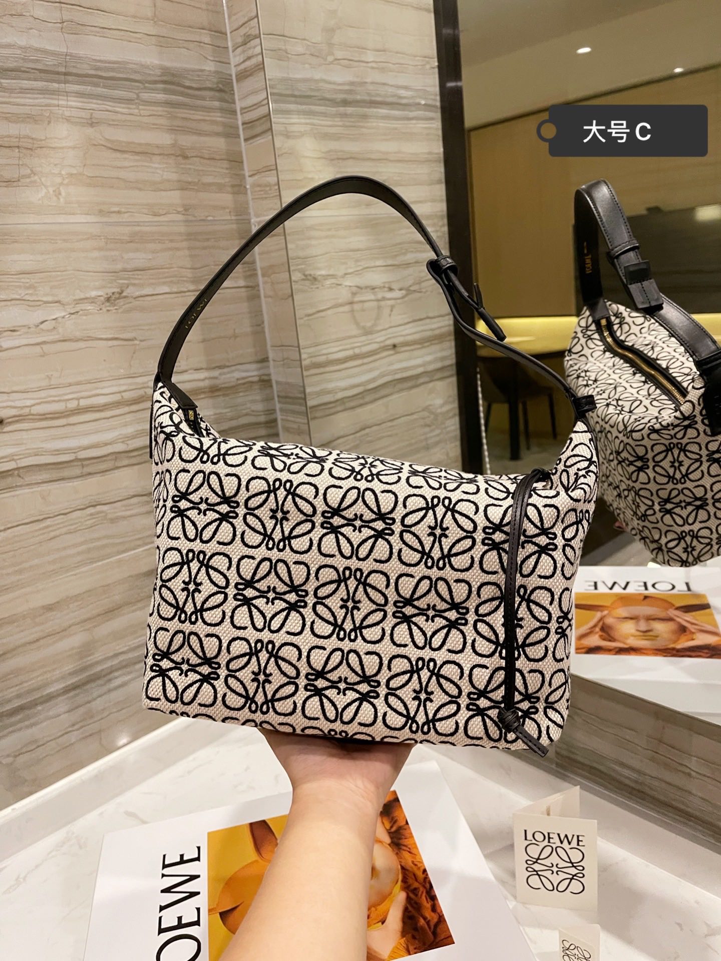 LOEWE gallery