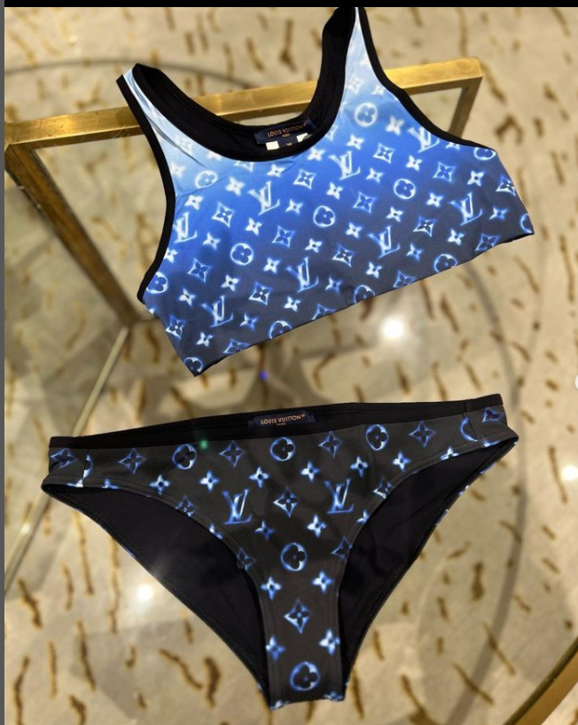 LV $18 gallery