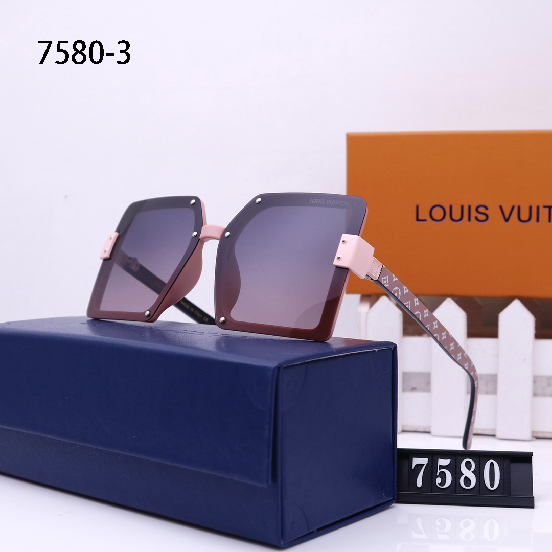 LV $21 gallery