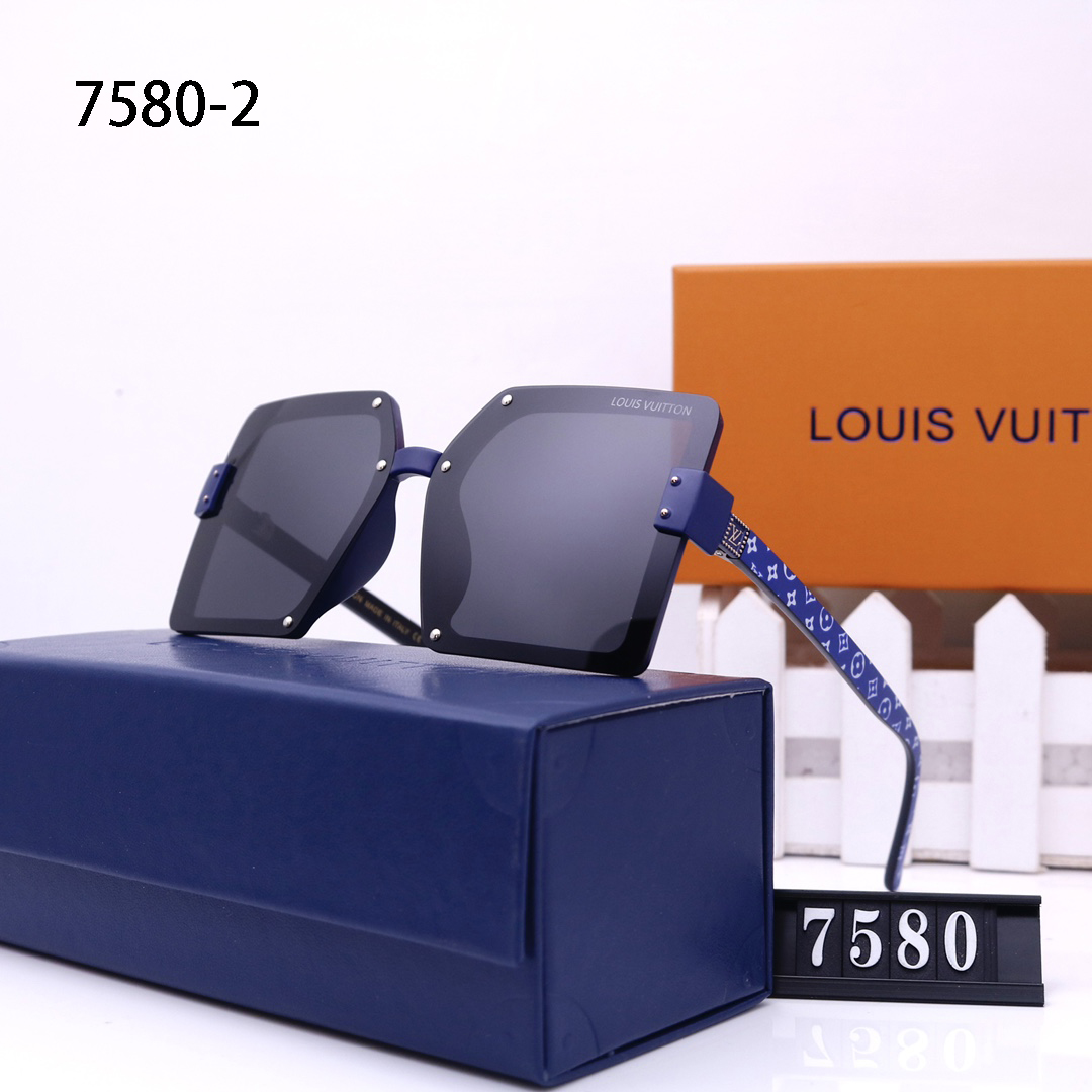 LV $21 gallery