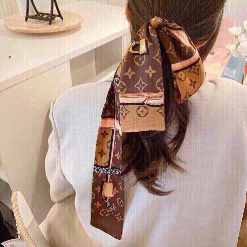LV gallery