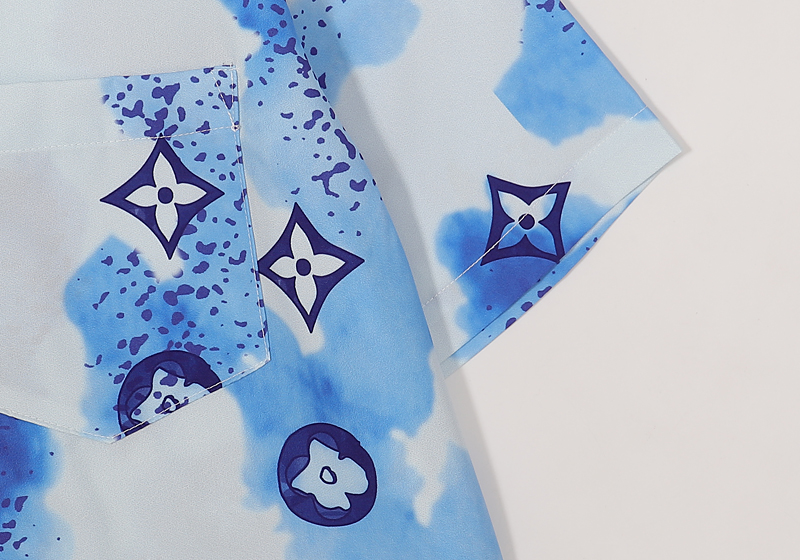 LV $26 gallery