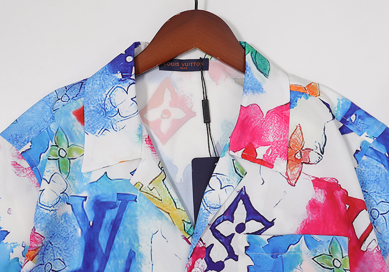 LV $26 gallery