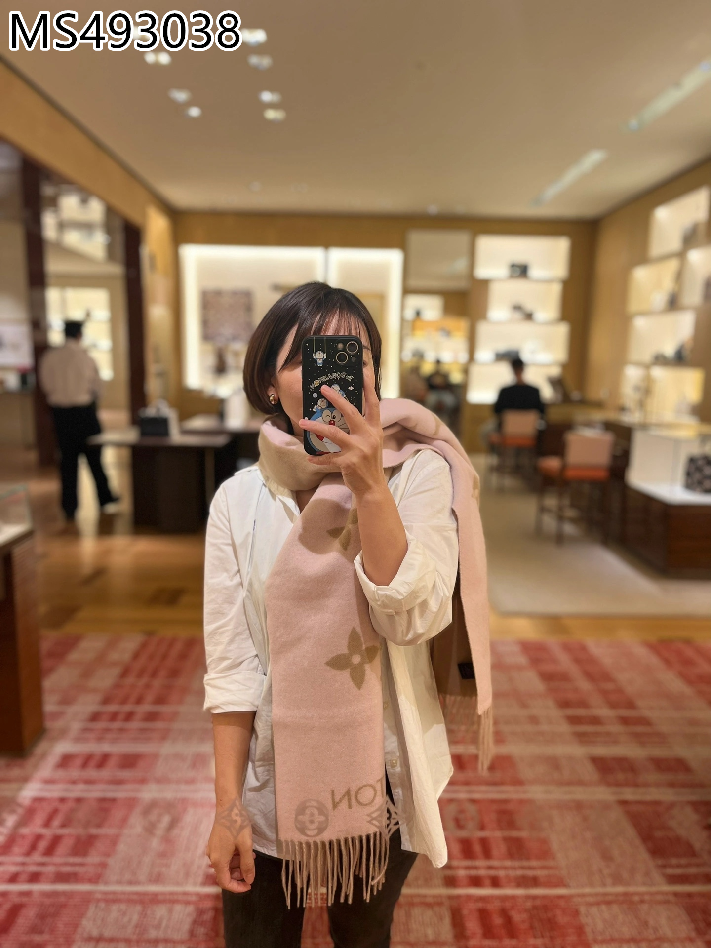 LV $26 gallery