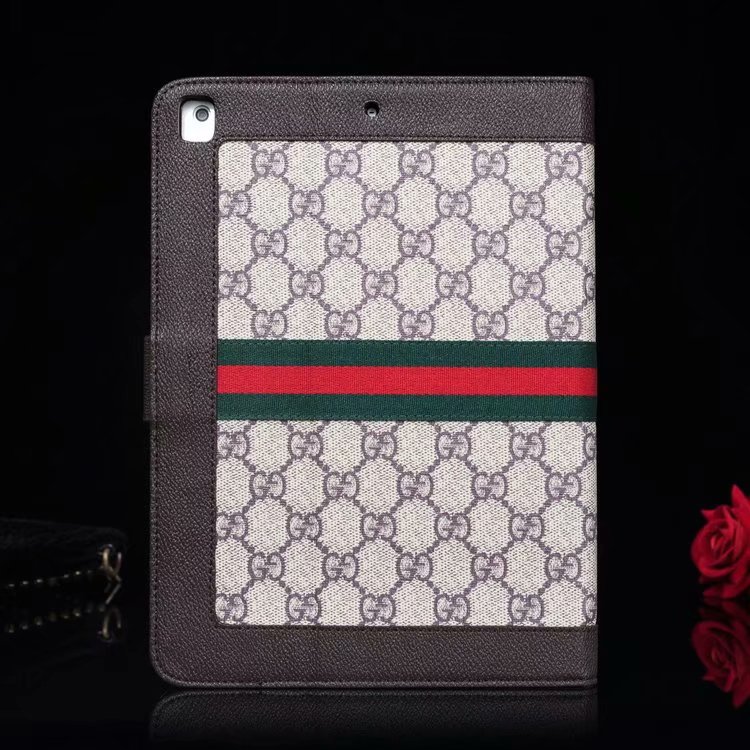 LV $26 gallery