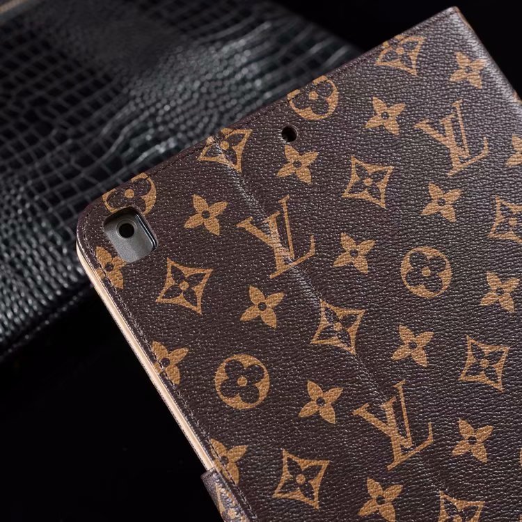 LV $26 gallery