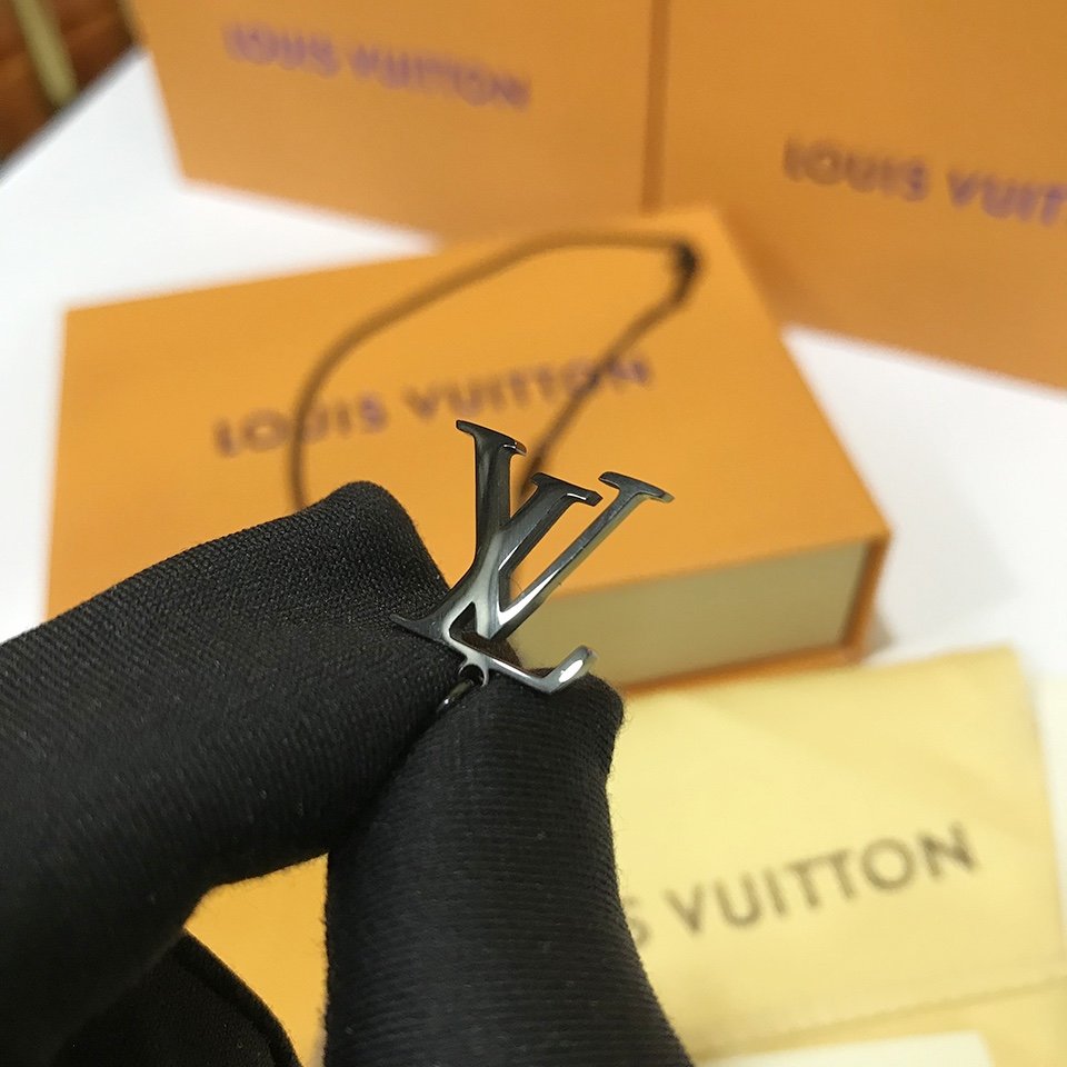 LV $27 gallery