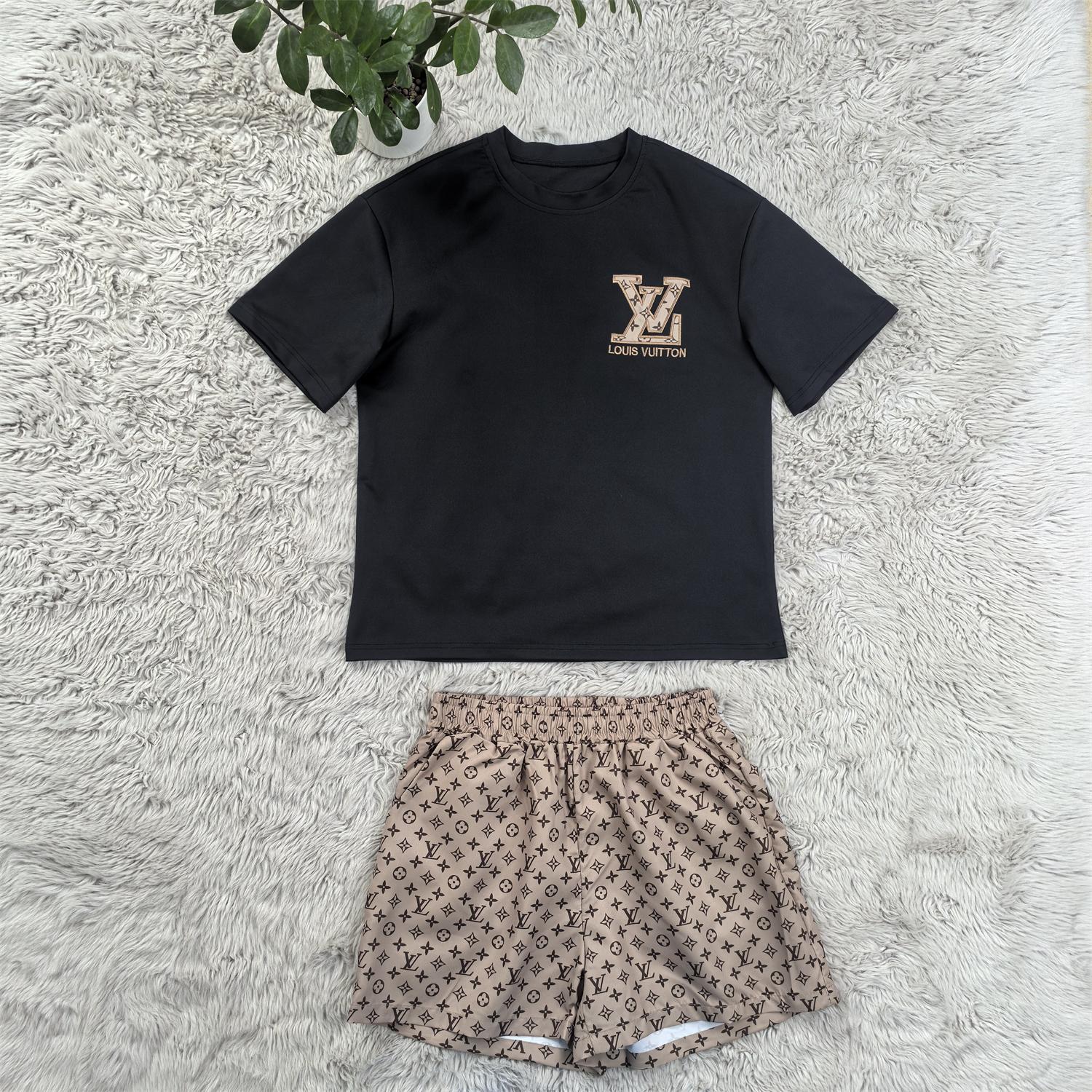 LV gallery