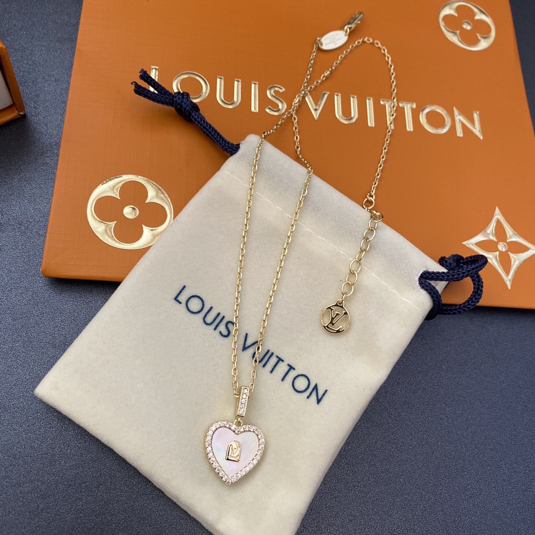 LV $28 gallery