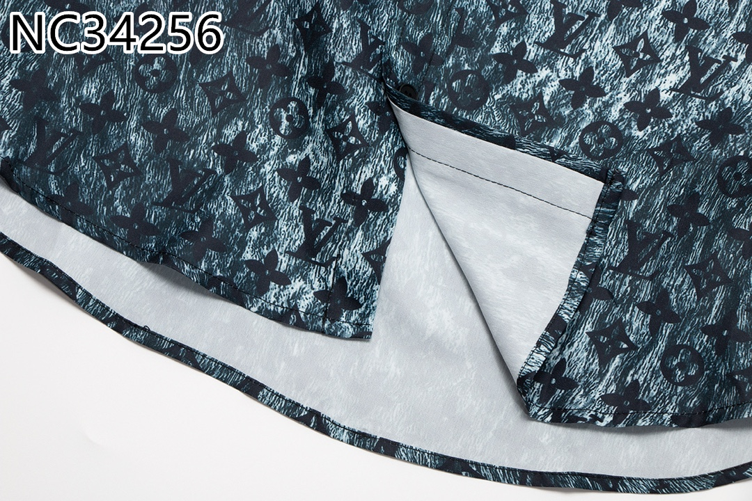 LV $28 gallery