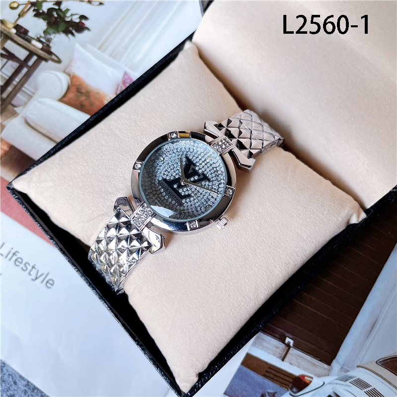 LV $28 gallery