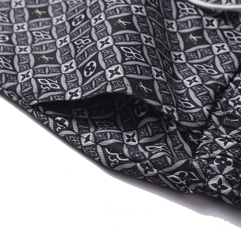 LV $28 gallery