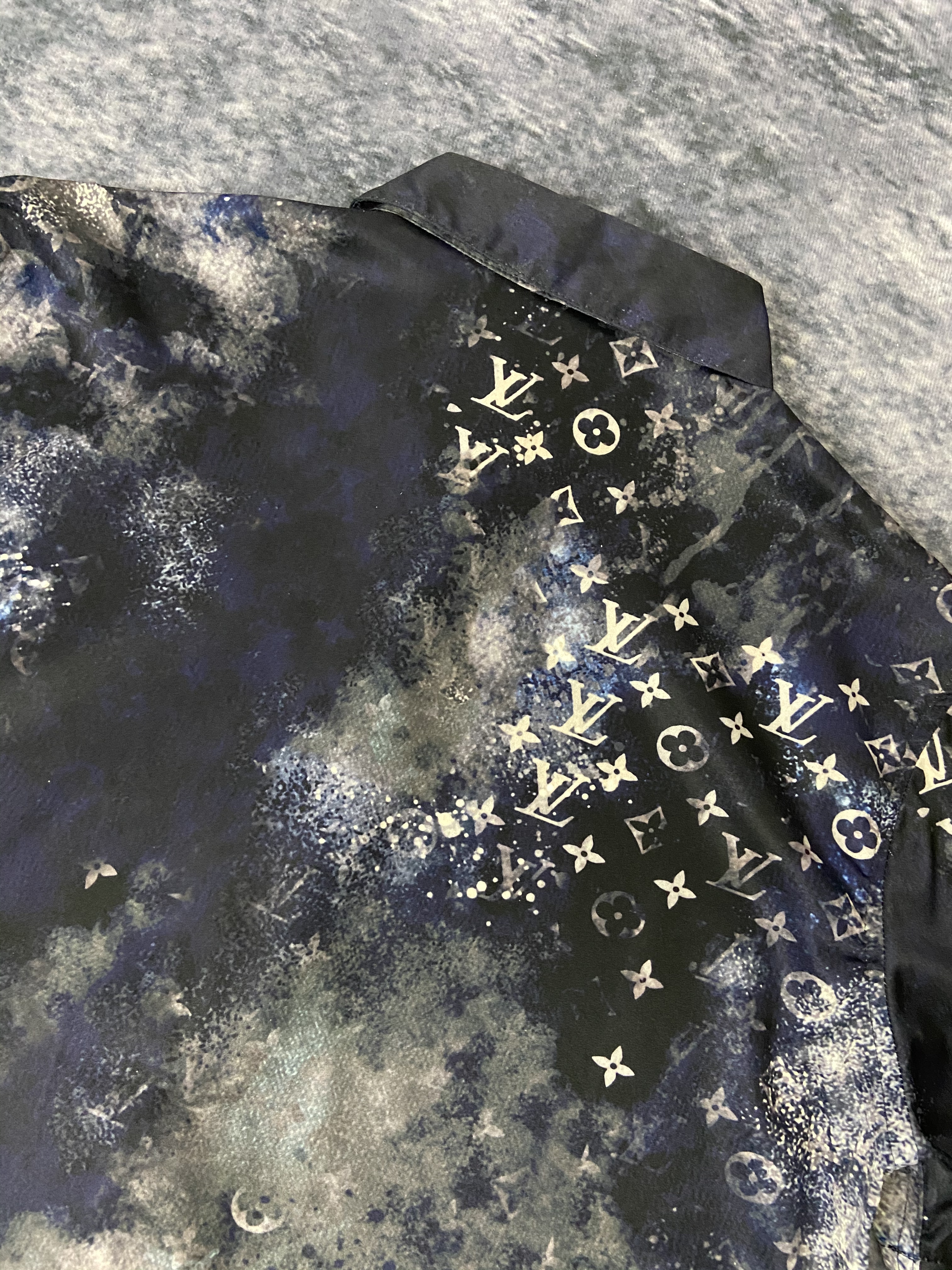 LV gallery