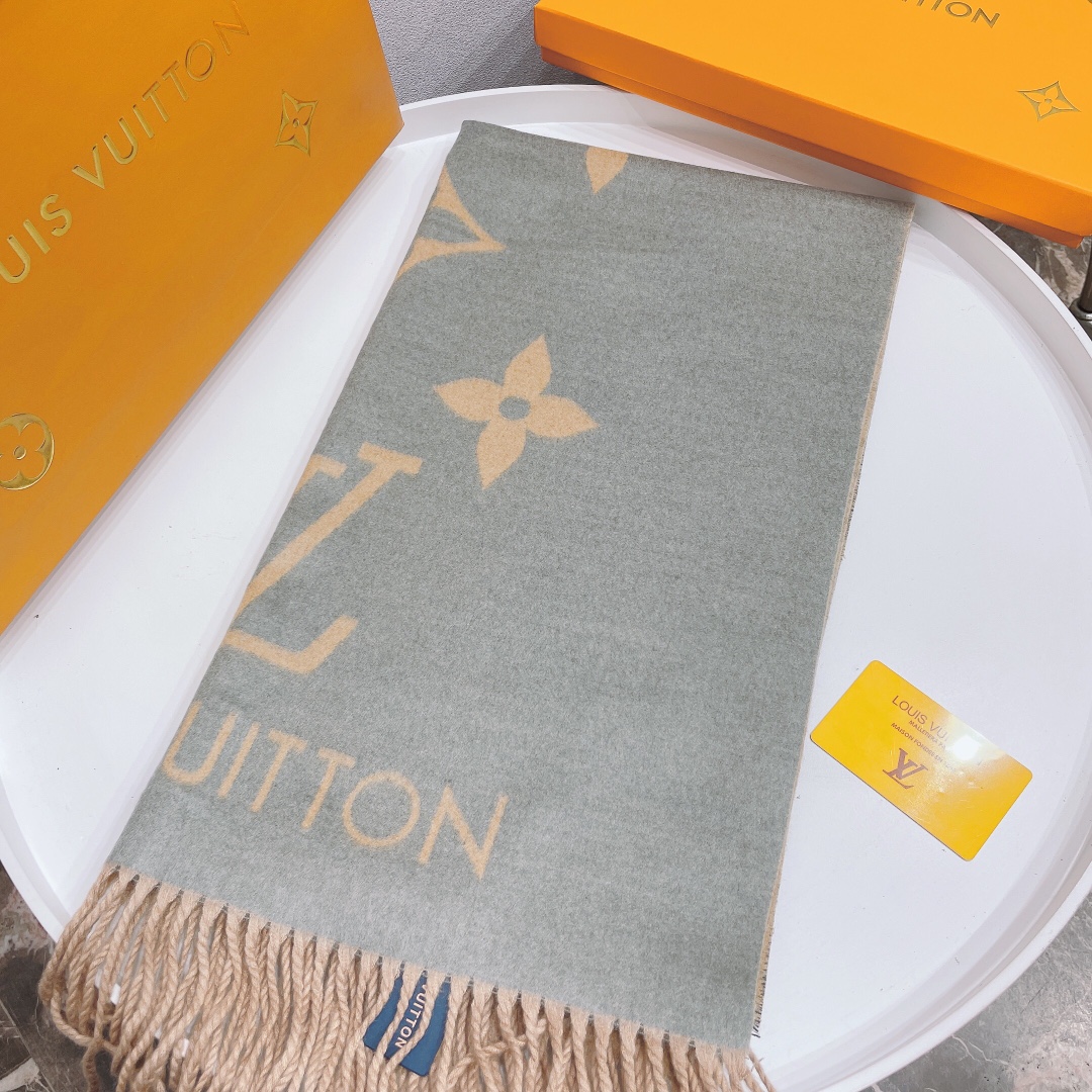 LV $30 gallery