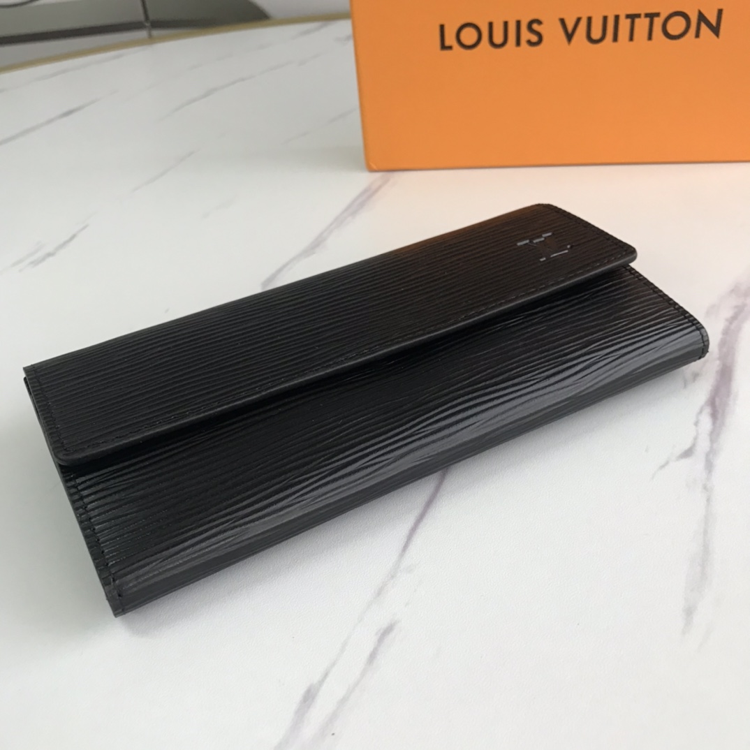 LV gallery
