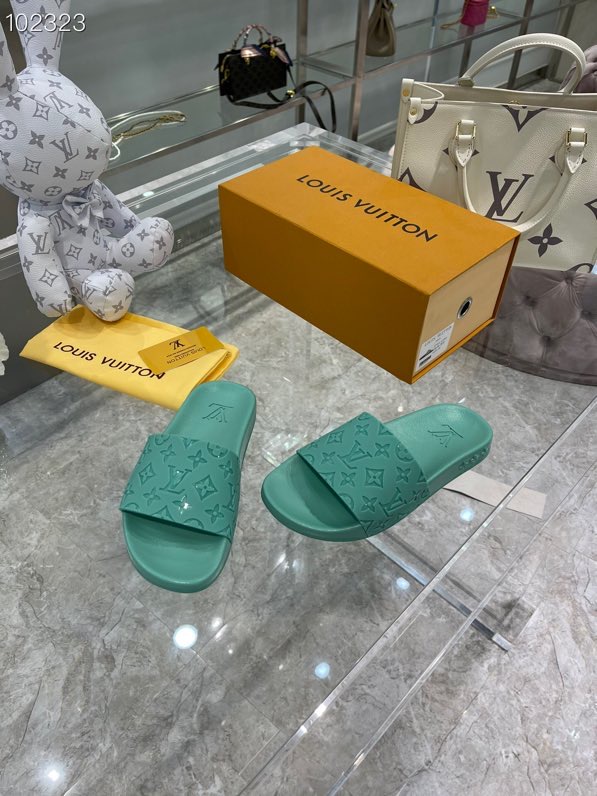 LV gallery