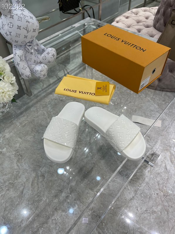 LV gallery