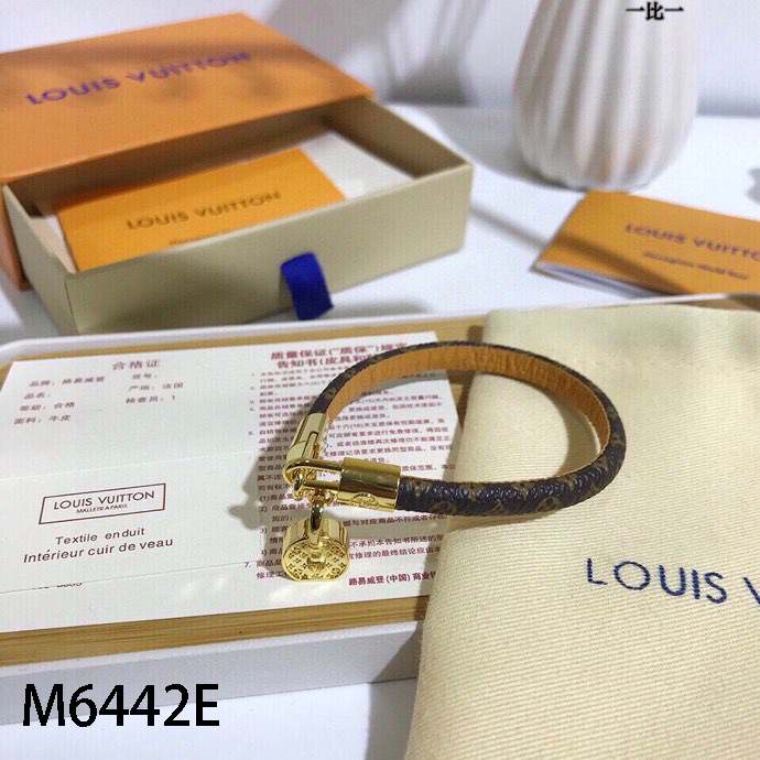 LV $44 gallery