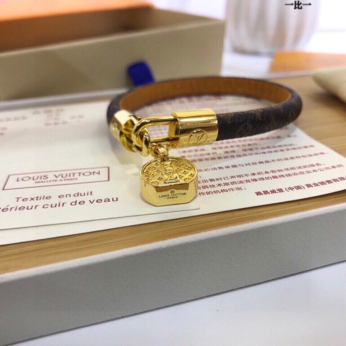 LV $44 gallery