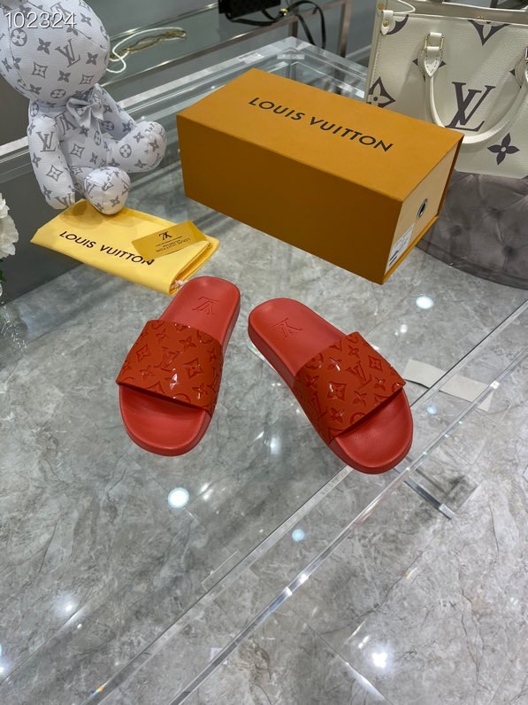 LV gallery