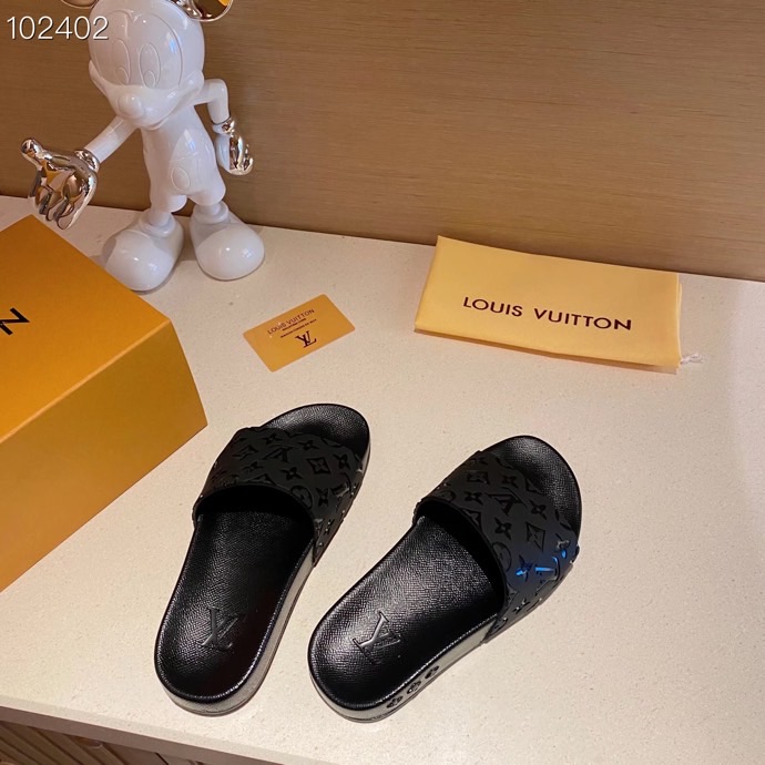 LV gallery