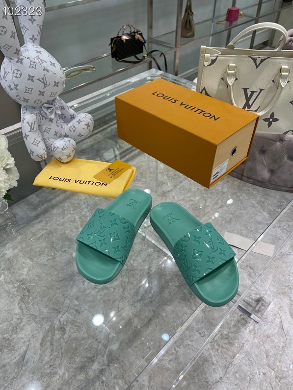 LV gallery