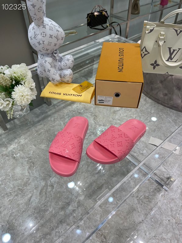 LV gallery