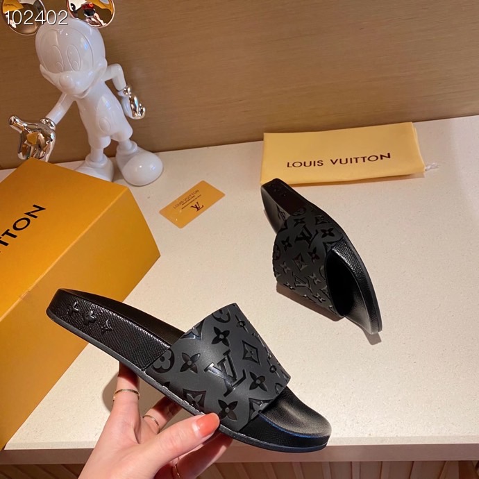 LV gallery