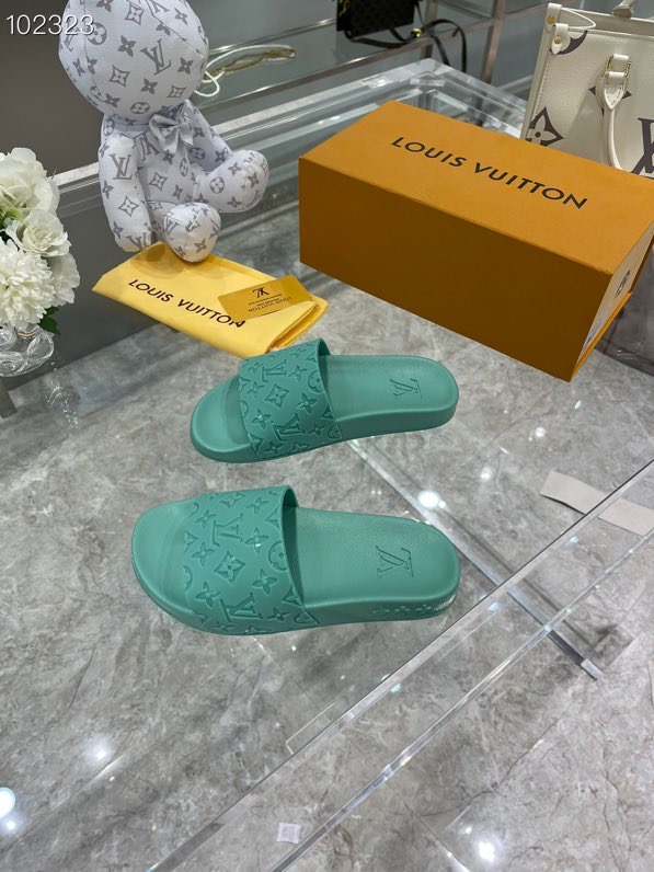LV gallery