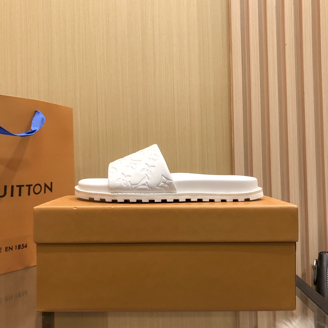 LV $47 gallery