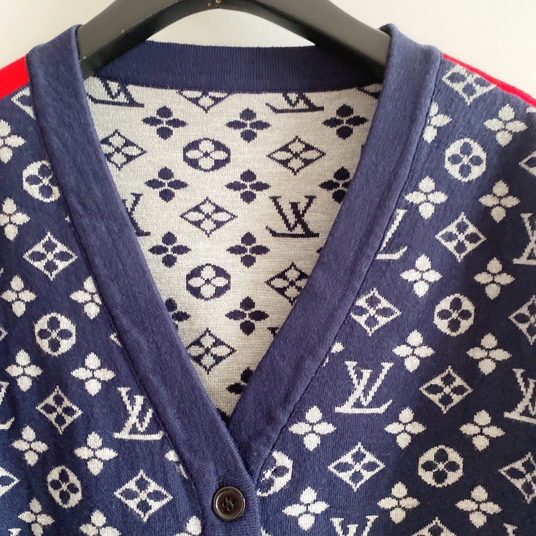 LV $48 gallery