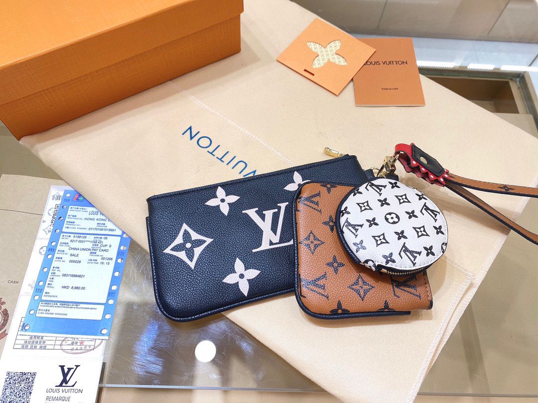 LV $49 gallery