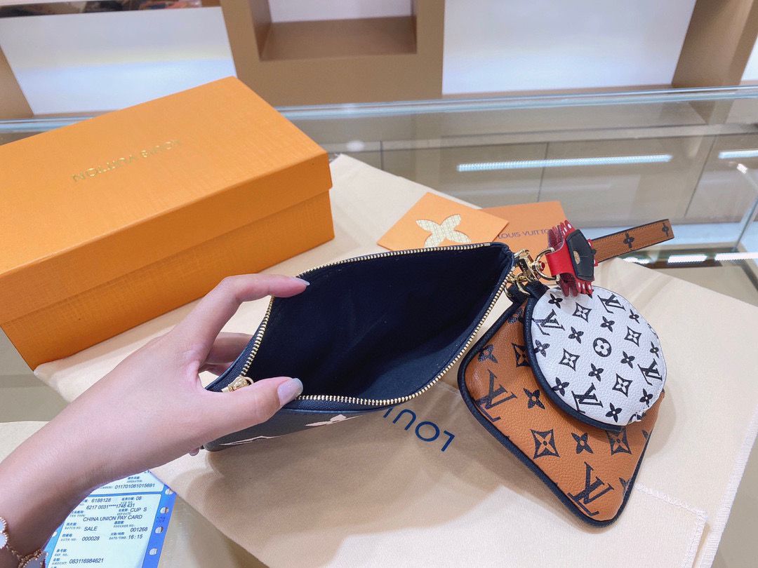 LV $49 gallery
