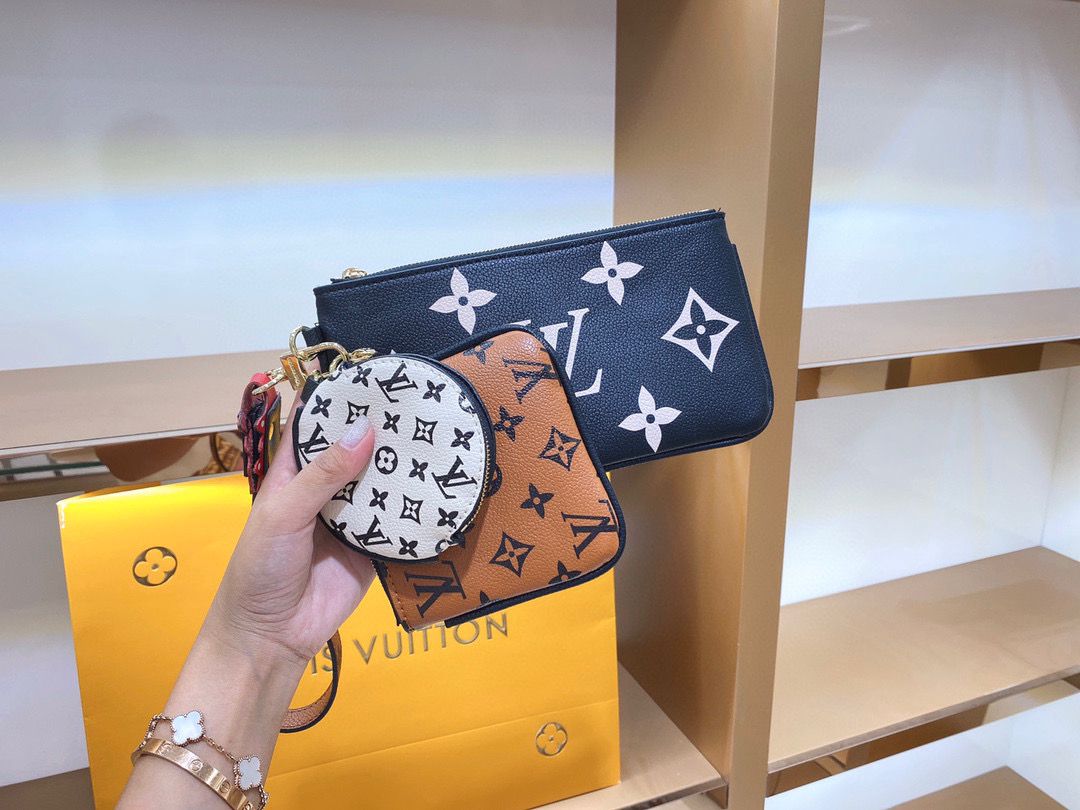LV $49 gallery