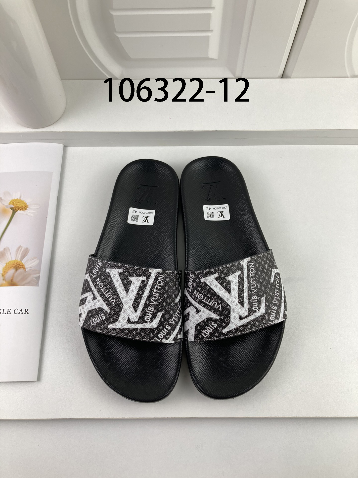 LV $50 gallery