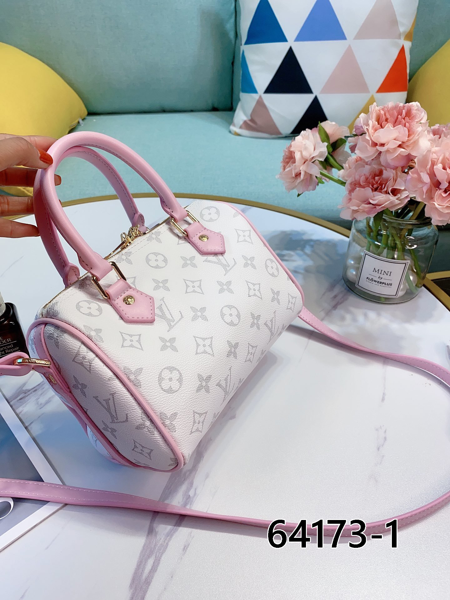 LV $50 gallery