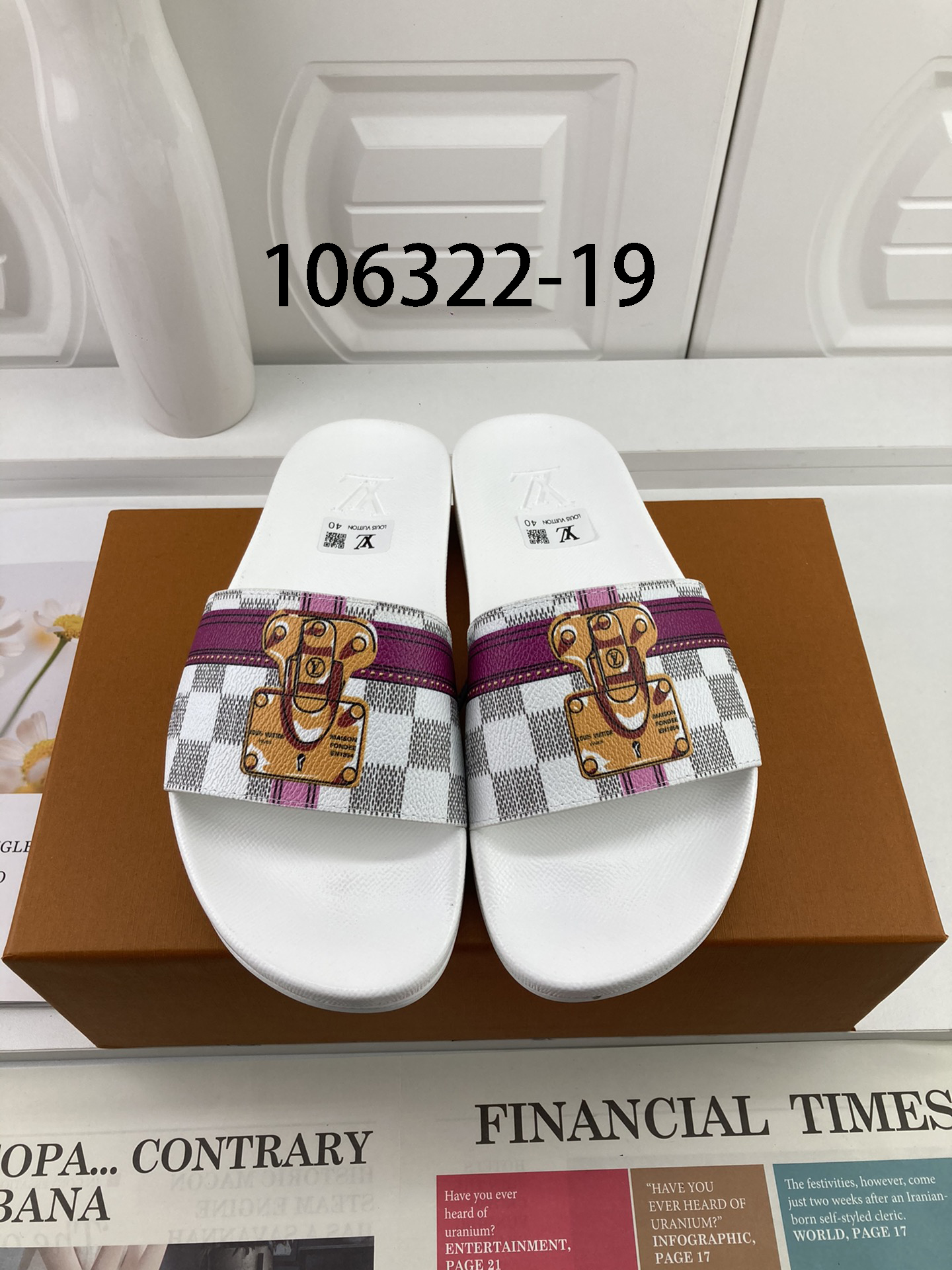 LV $50 gallery
