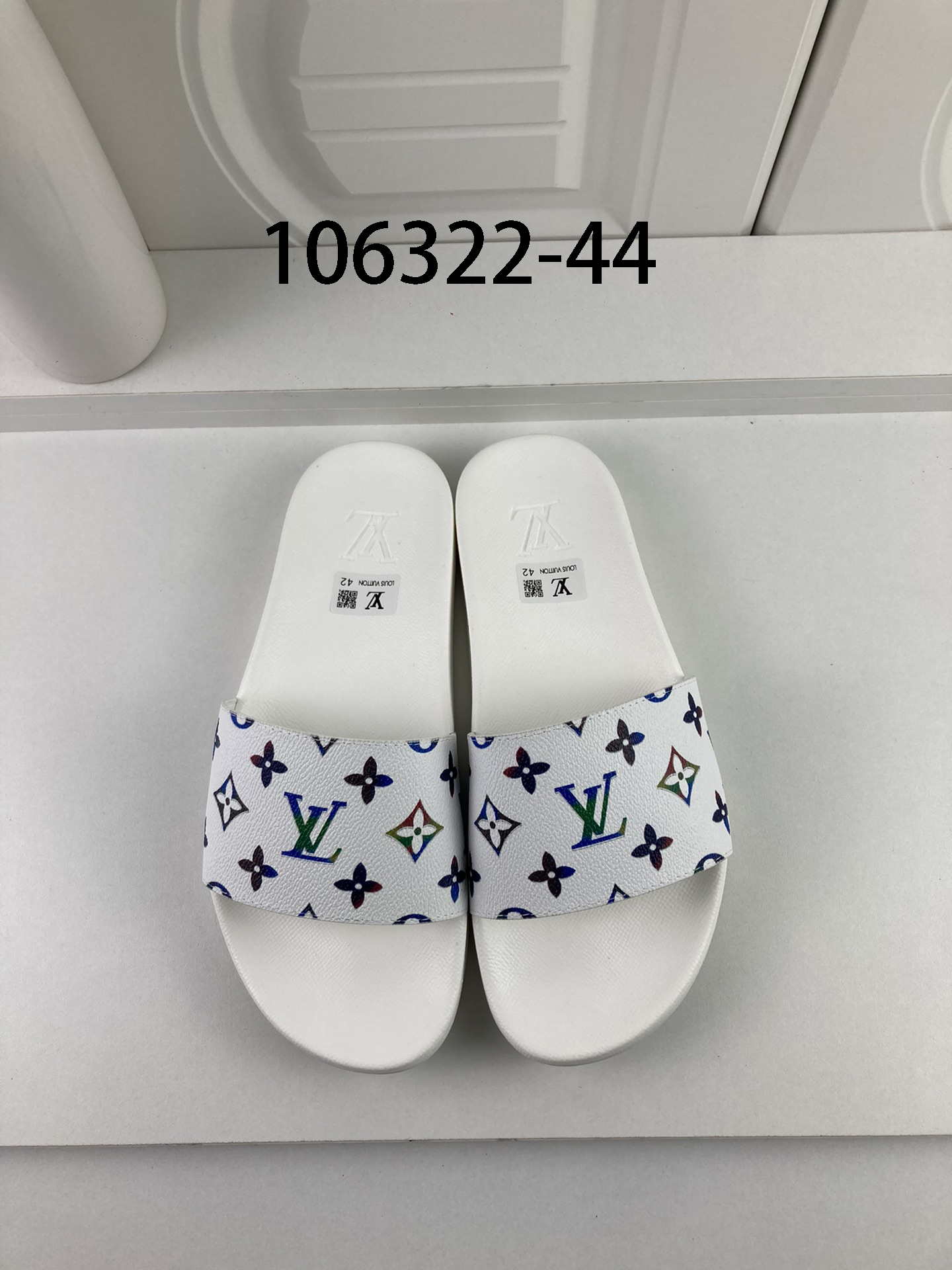 LV $50 gallery