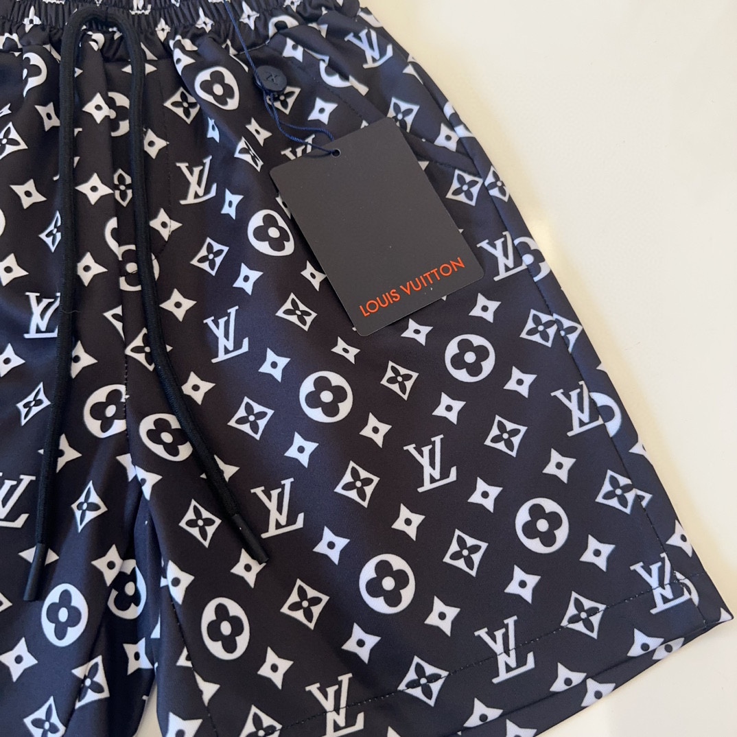 LV $50 gallery