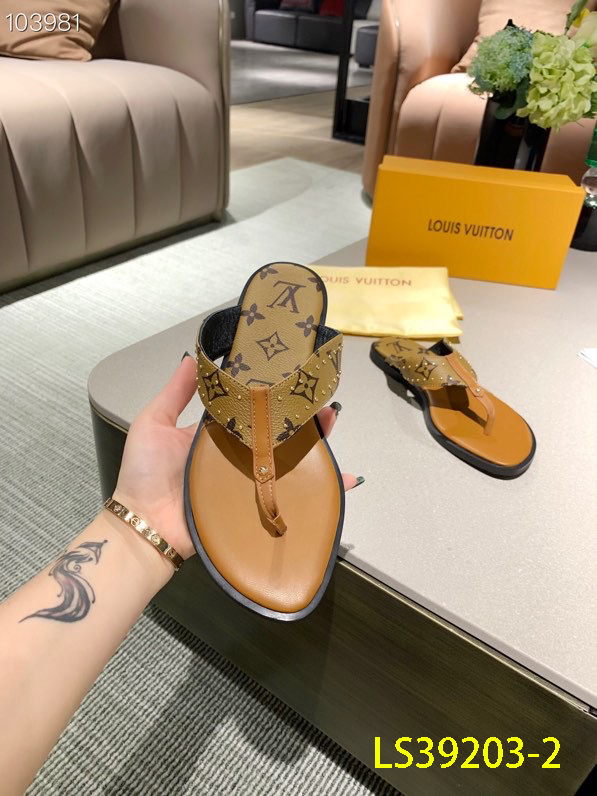 LV $50 gallery