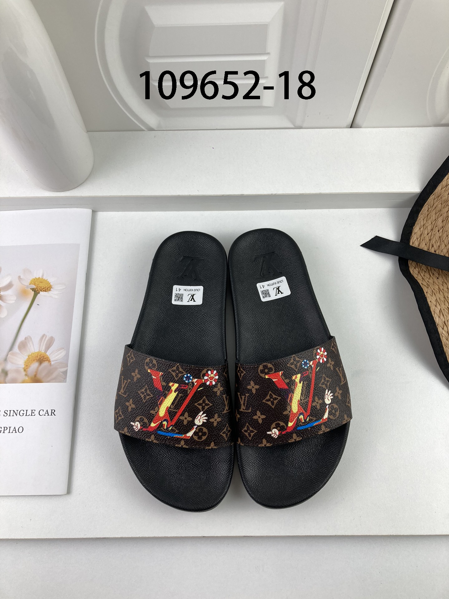 LV gallery