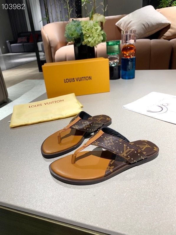 LV $50 gallery