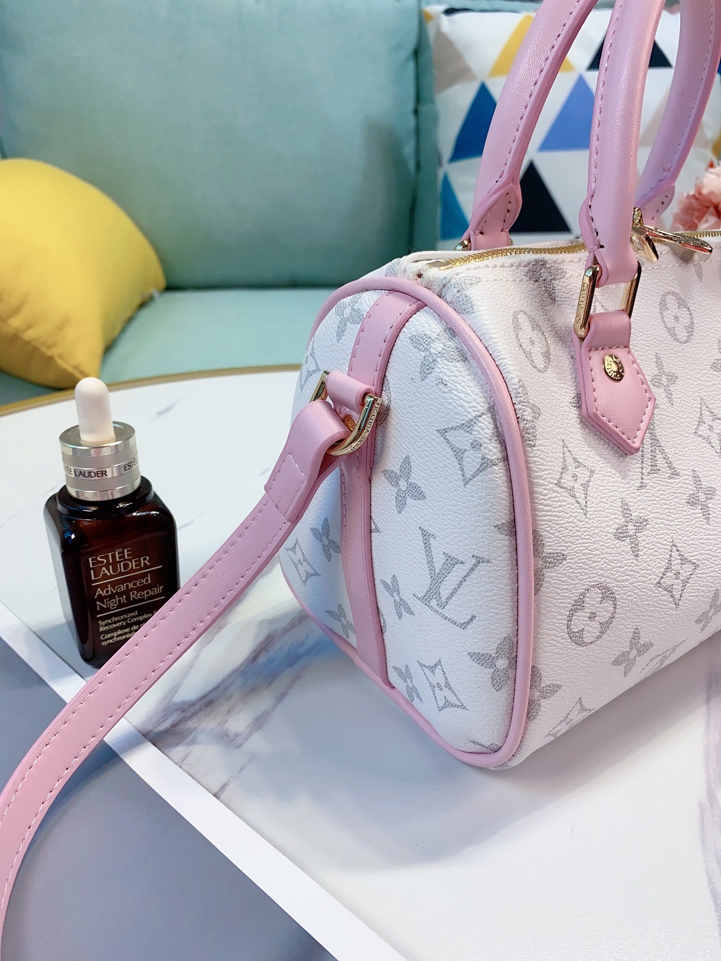 LV $50 gallery