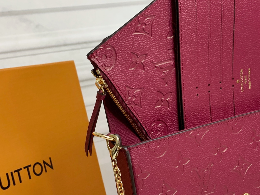 LV $50 gallery