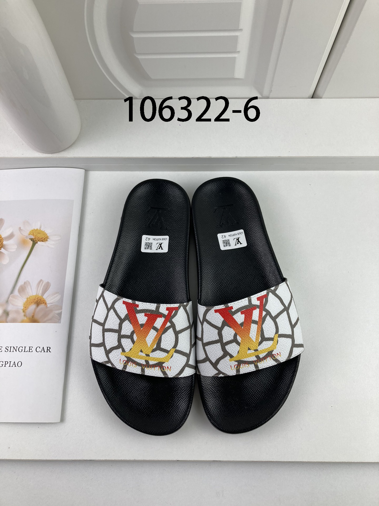 LV $50 gallery